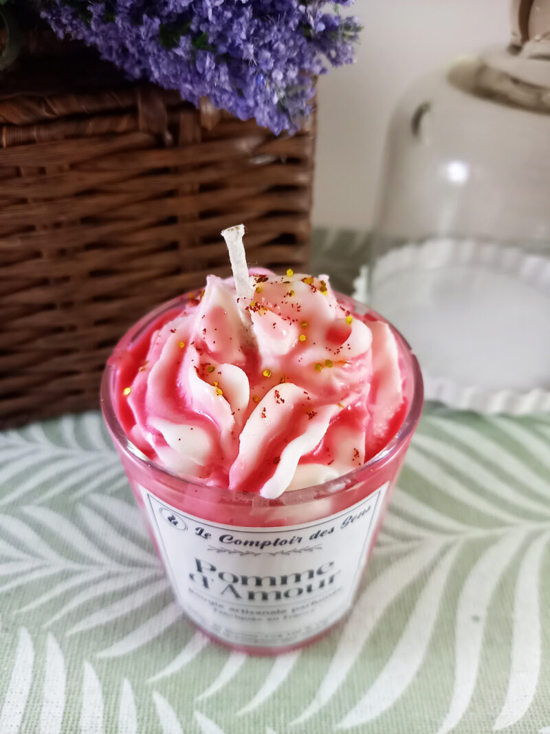 Bougie Chantilly Pomme d'Amour S – Image 2