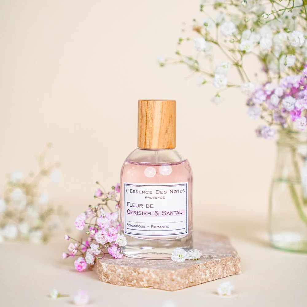 Parfum Fleur de Cerisier & Santal